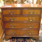 370 7252 CHEST OF DRAWERS
